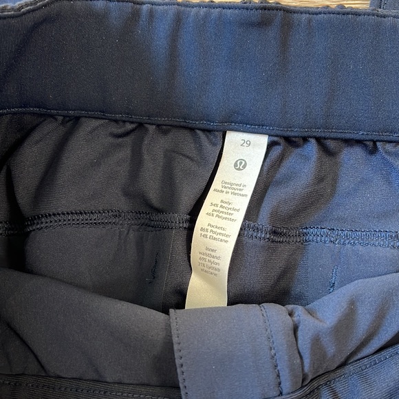 Lululemon Women’s Wrapstreme High-Rise Jogger 7/8 - Picture 7 of 7